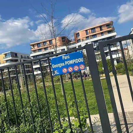 Familial 3 15min Paris Metro * Bois-Colombes